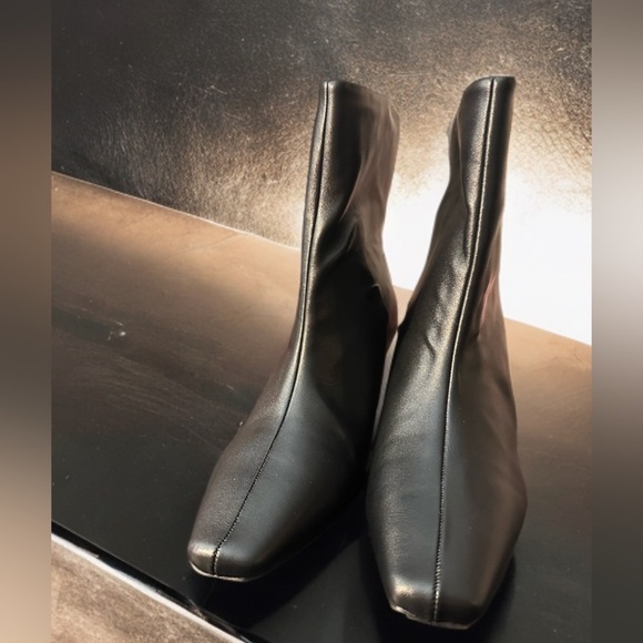 NEW Beauty Cry Women’s Genuine Leather Ankle Boots Black Size 7.5 - Picture 8 of 13